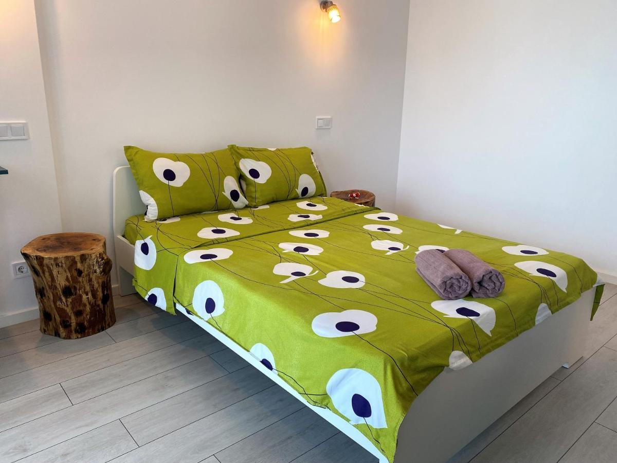 Plaza View Studio Бухарест Екстер'єр фото