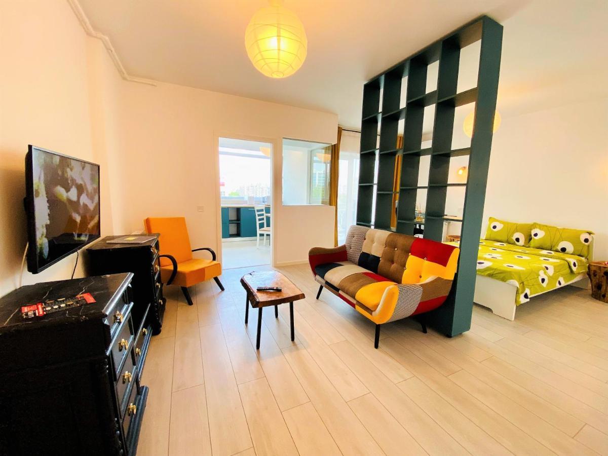 Plaza View Studio Бухарест Екстер'єр фото