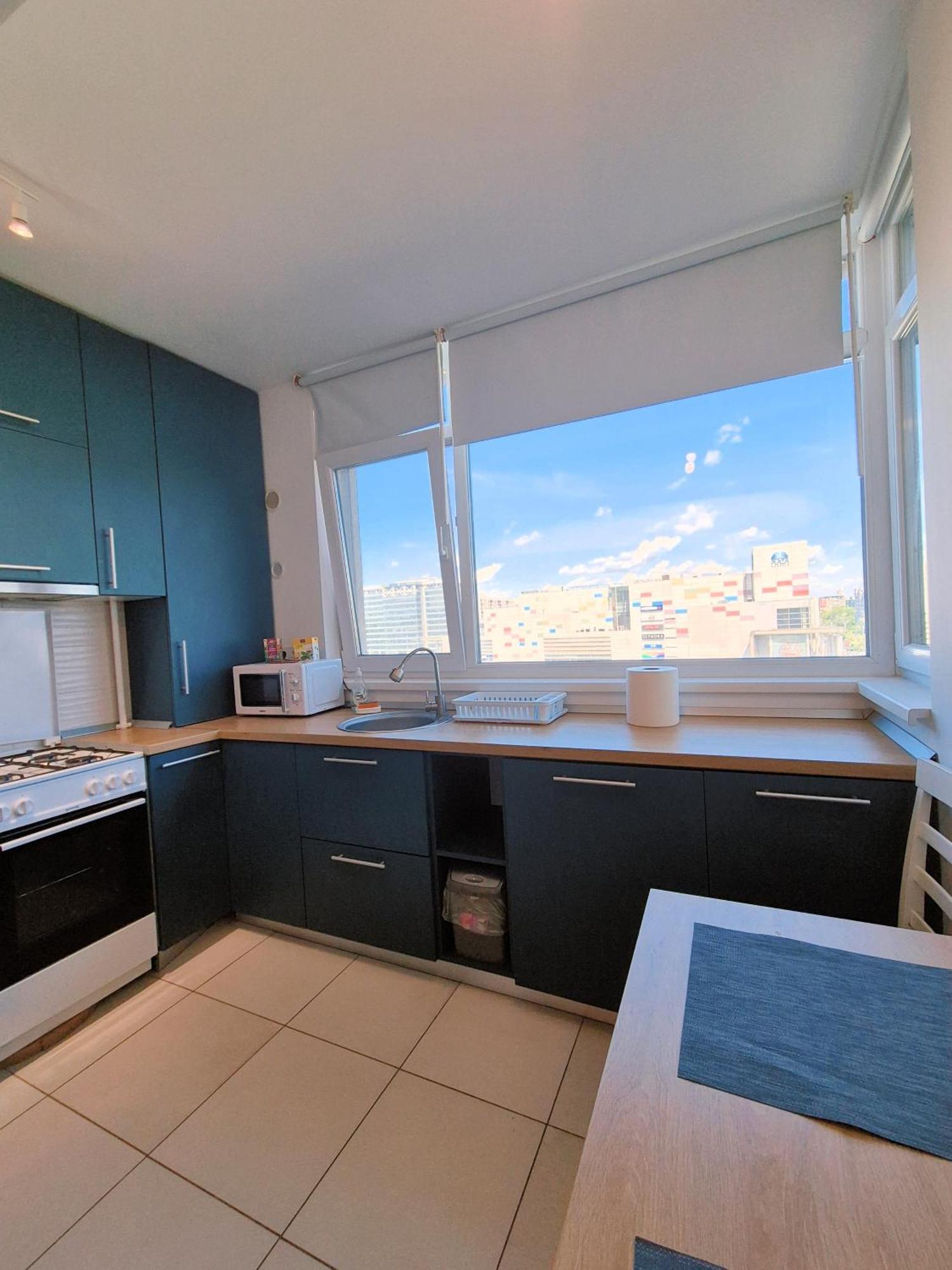 Plaza View Studio Бухарест Екстер'єр фото